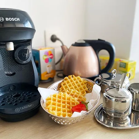 Panoramic Sea View - Air-conditioning - Balcony - Tramway - 2 Bedrooms - Wifi - Fully Equipped Kitchen