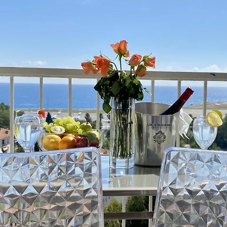 Panoramic Sea View - Air-conditioning - Balcony - Tramway - 2 Bedrooms - Wifi - Fully Equipped Kitchen